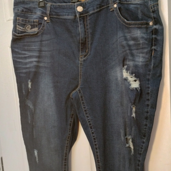 Plus Size Seven7 Ripped Ankle Skinny Jeans - Picture 14 of 14